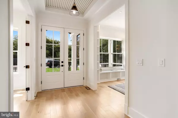 Garrett Park, MD 20896,4517 CLERMONT PL