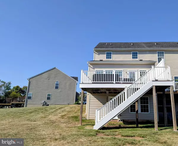Gilbertsville, PA 19525,152 FAWN DR