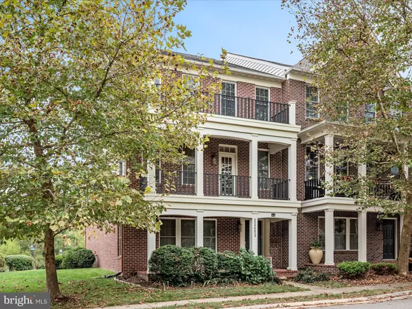 Leesburg, VA 20175,22462 DINAH PL