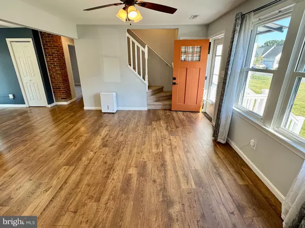 Fredericksburg, VA 22405,7 RANDOLPH RD