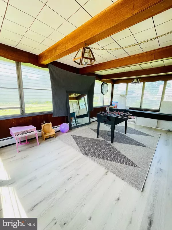 Levittown, PA 19056,51 SECKELPEAR RD