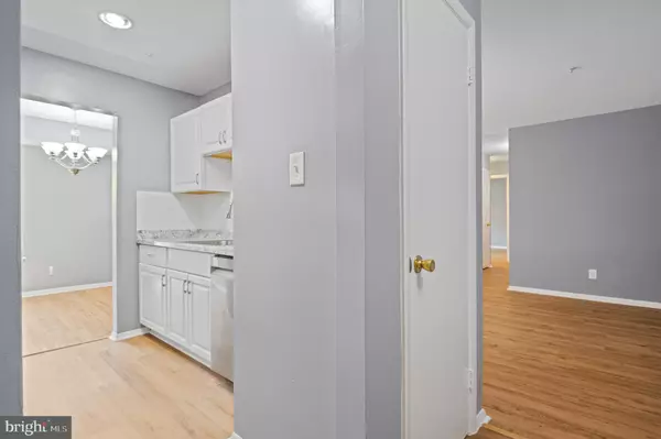 Gaithersburg, MD 20879,7902 BADENLOCH WAY #303