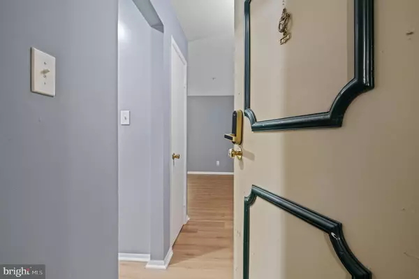 Gaithersburg, MD 20879,7902 BADENLOCH WAY #303