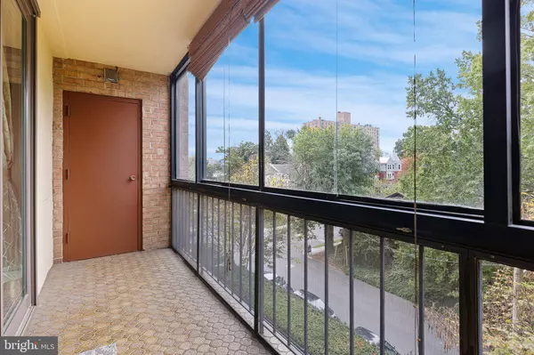 Wilmington, DE 19806,1403 SHALLCROSS AVE #303