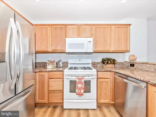 Germantown, MD 20874,18808 SPARKLING WATER DR #102