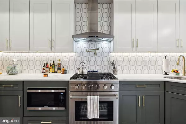 Philadelphia, PA 19130,1919 BROWN ST #2