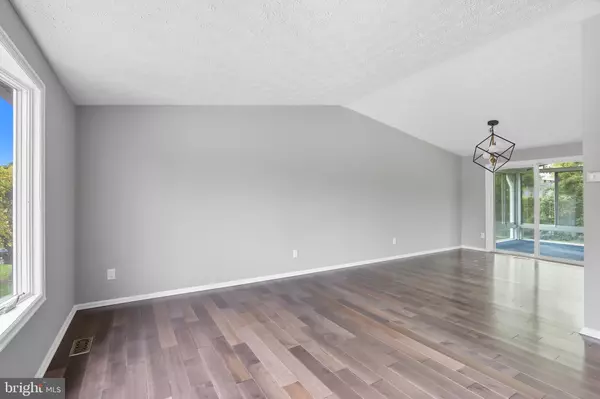 Baltimore, MD 21236,3709 REDBERRY WAY