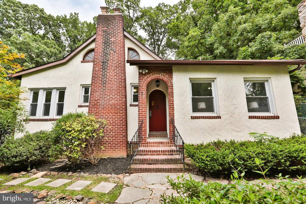 Gwynn Oak, MD 21207,11 GWYNN LAKE DR