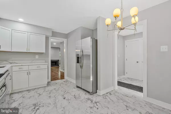 Reston, VA 20191,2037 WETHERSFIELD CT