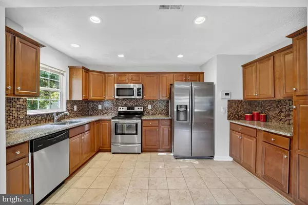 Lanham, MD 20706,9410 VAN BUREN ST