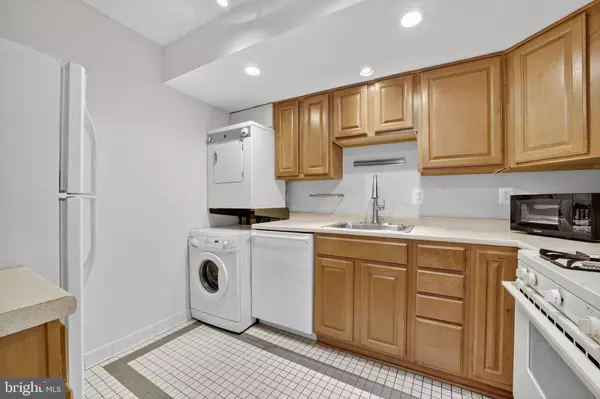 Washington, DC 20005,1245 13TH ST NW #304