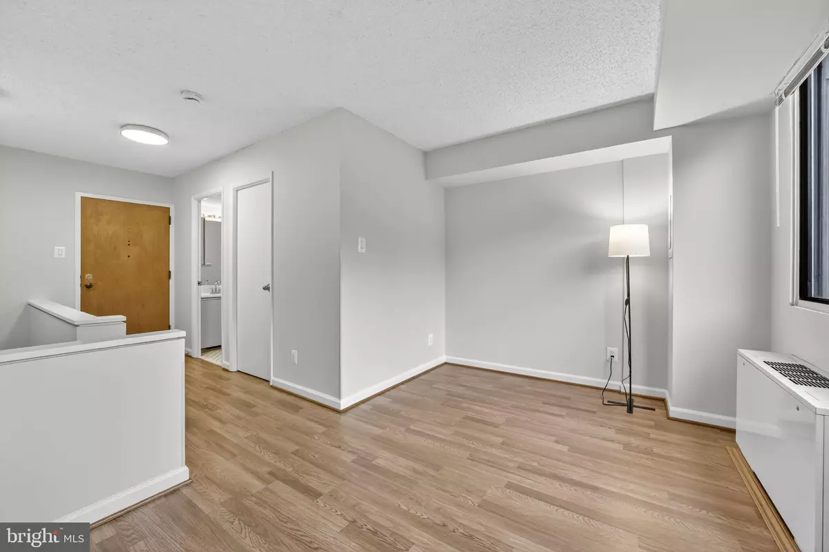 Washington, DC 20005,1245 13TH ST NW #304