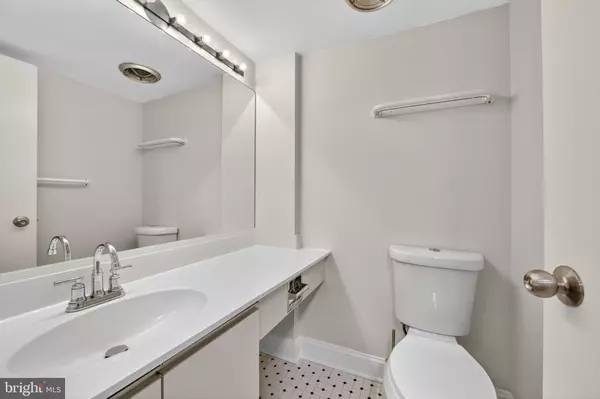 Washington, DC 20005,1245 13TH ST NW #304