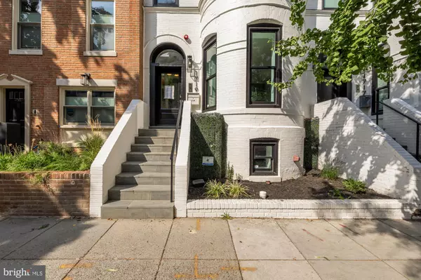 Washington, DC 20009,1719 CORCORAN ST NW #2