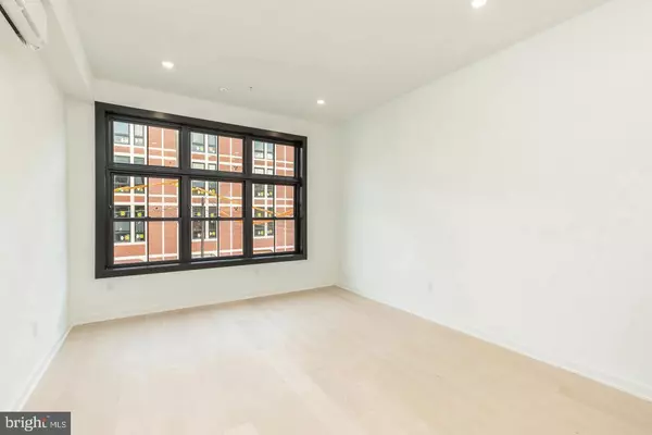 Philadelphia, PA 19125,2414 FRANKFORD AVE #4