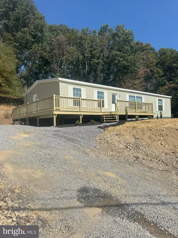 -2122 FROSTY HOLLOW RD, Fisher, WV 26818