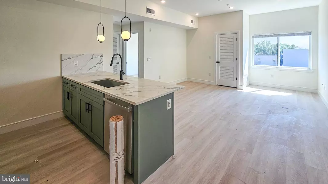 2560 JASPER #301, Philadelphia, PA 19125