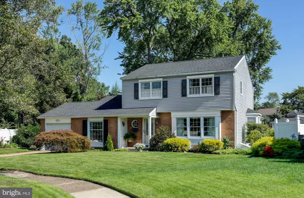 Cherry Hill, NJ 08003,1918 PIPPIN CIR