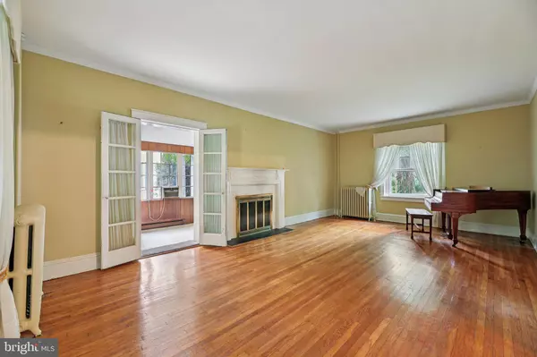 Baltimore, MD 21212,409 CEDARCROFT RD