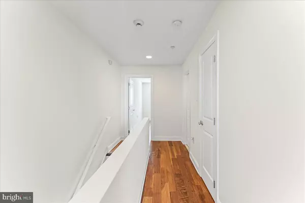 Philadelphia, PA 19146,2132 SEARS ST