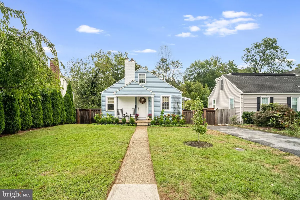 Falls Church, VA 22042,2903 BROOK DR