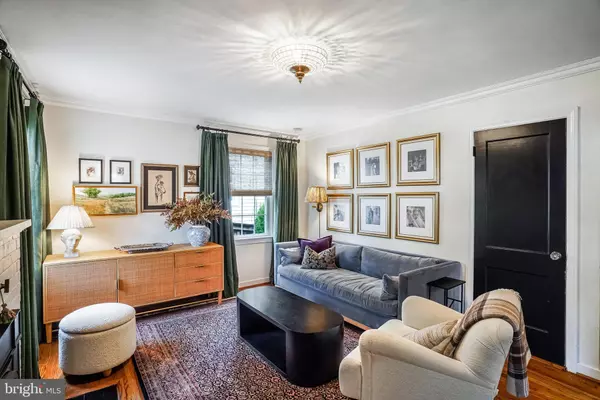 Falls Church, VA 22042,2903 BROOK DR