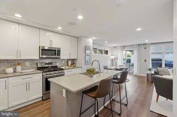 Philadelphia, PA 19130,769 N UBER ST #1