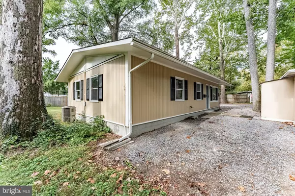 Woodbridge, VA 22191,13709 MARBURY LN