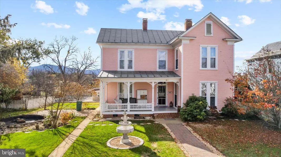 108 HIGH ST, Luray, VA 22835