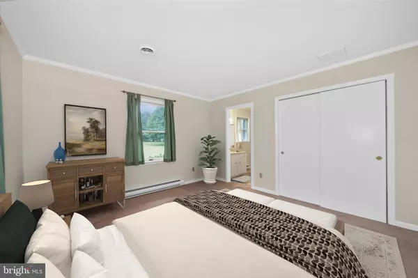 Middletown, DE 19709,243 SUGAR PINE DR