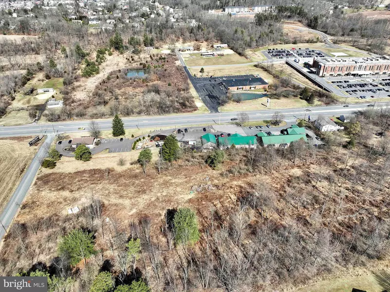 9 SCULPS HILL RD, Orwigsburg, PA 17961