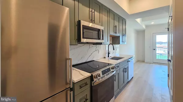 Philadelphia, PA 19125,2560 JASPER #302