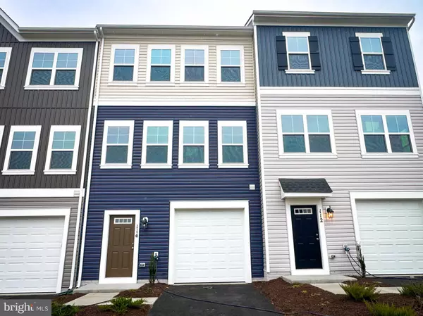 114 NORLAND KNOLL DR, Stephenson, VA 22656