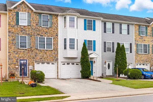 Ranson, WV 25438,55 FUZZY TAIL DR