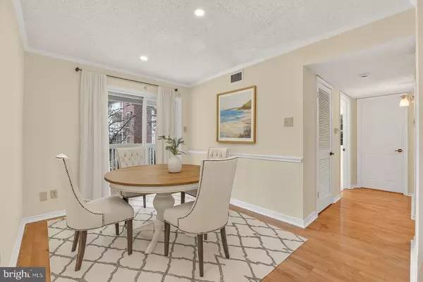 Mclean, VA 22102,1541 LINCOLN WAY #201A