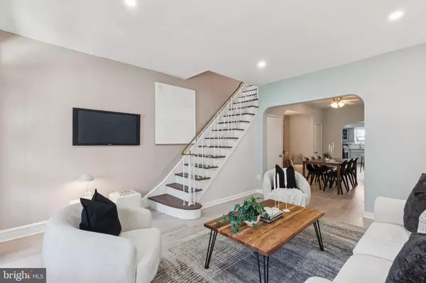 Philadelphia, PA 19145,2244 S 22ND ST