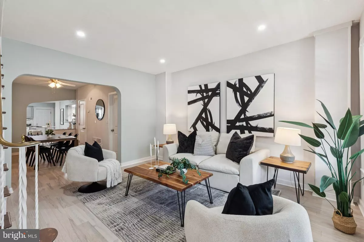 Philadelphia, PA 19145,2244 S 22ND ST