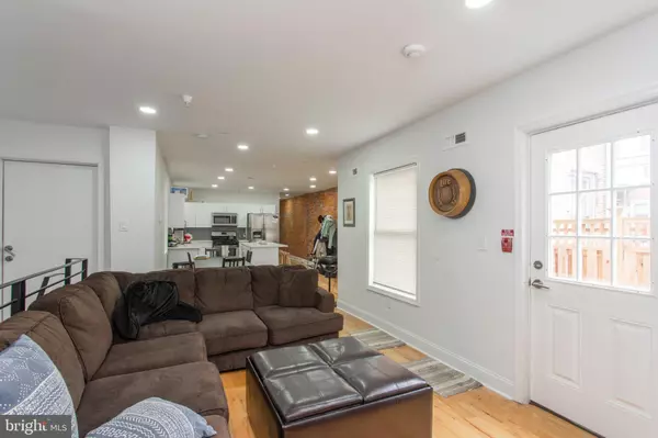 Philadelphia, PA 19130,1629 WALLACE ST #1R