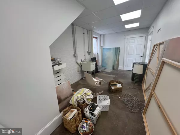 Salisbury, MD 21801,146 W MARKET ST #100