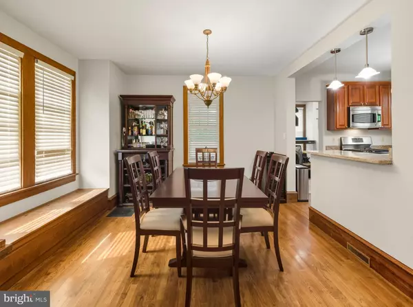 Pitman, NJ 08071,128 OAKCREST AVE