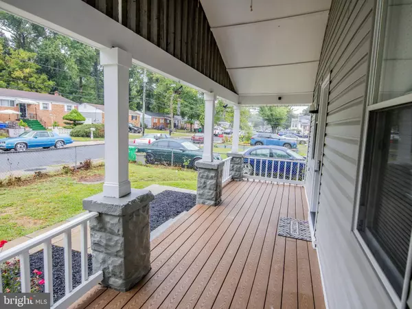 Capitol Heights, MD 20743,403 BIRCHLEAF AVE