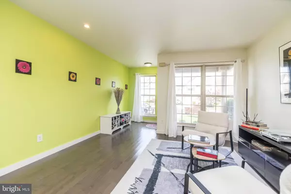 Doylestown, PA 18902,5087 BEACON HILL CT