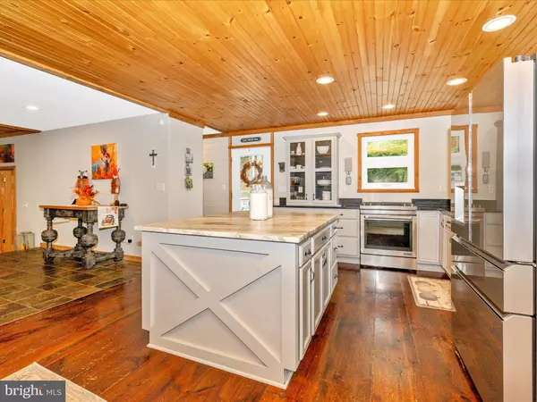 Middletown, MD 21769,8935 HAWBOTTOM RD