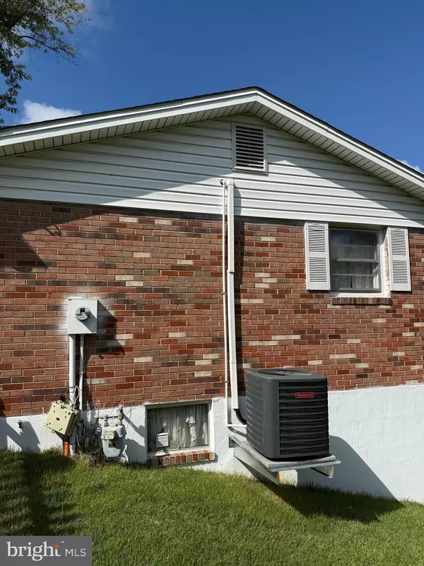 Woodbridge, VA 22193,4228 HOFFMAN DR