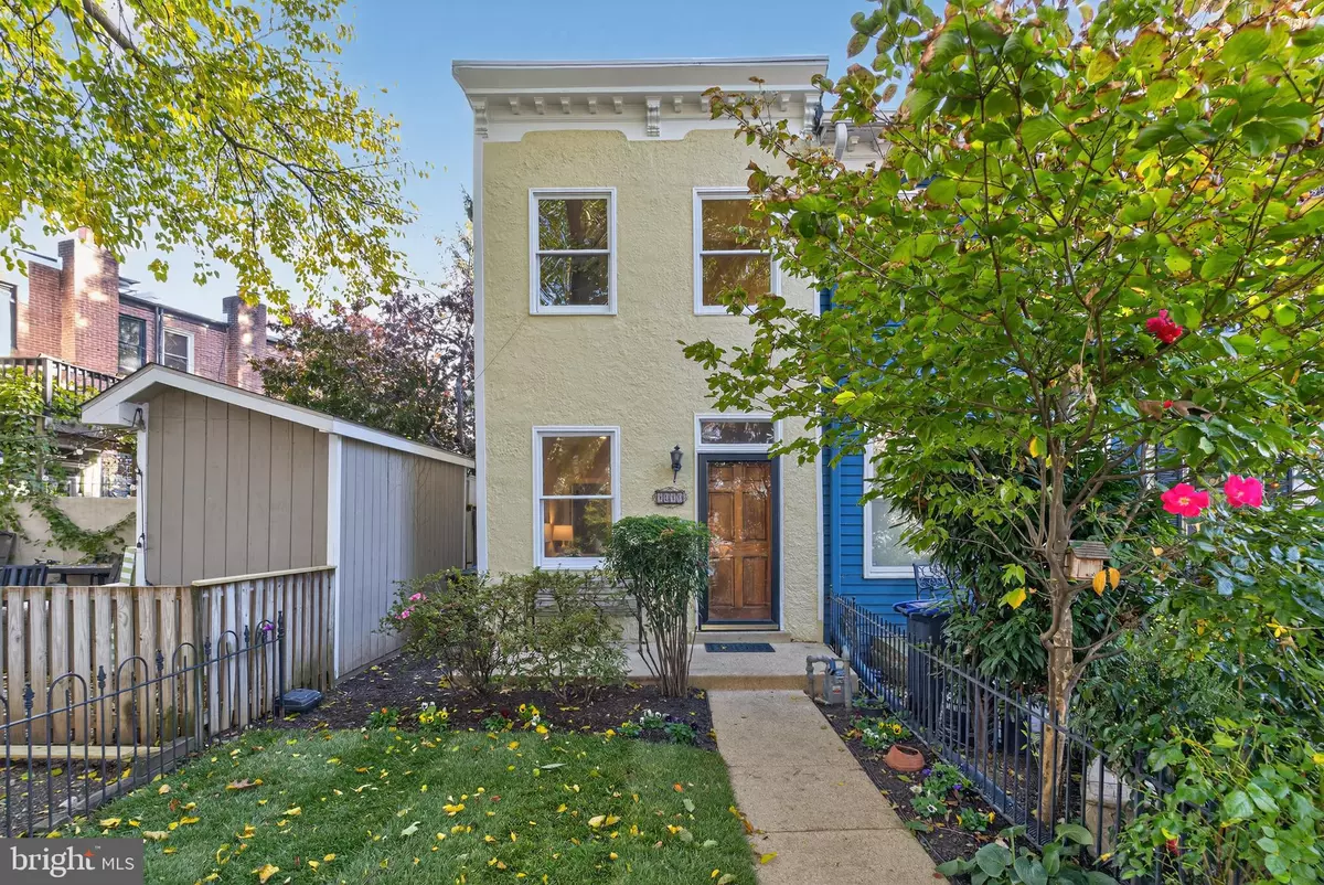 Washington, DC 20003,1019 SOUTH CAROLINA AVE SE