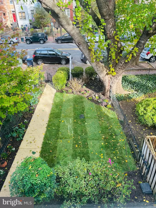 Washington, DC 20003,1019 SOUTH CAROLINA AVE SE