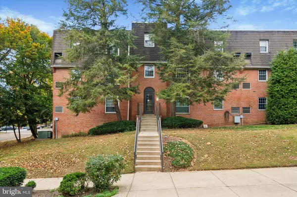 4000 GYPSY LN #528, Philadelphia, PA 19129