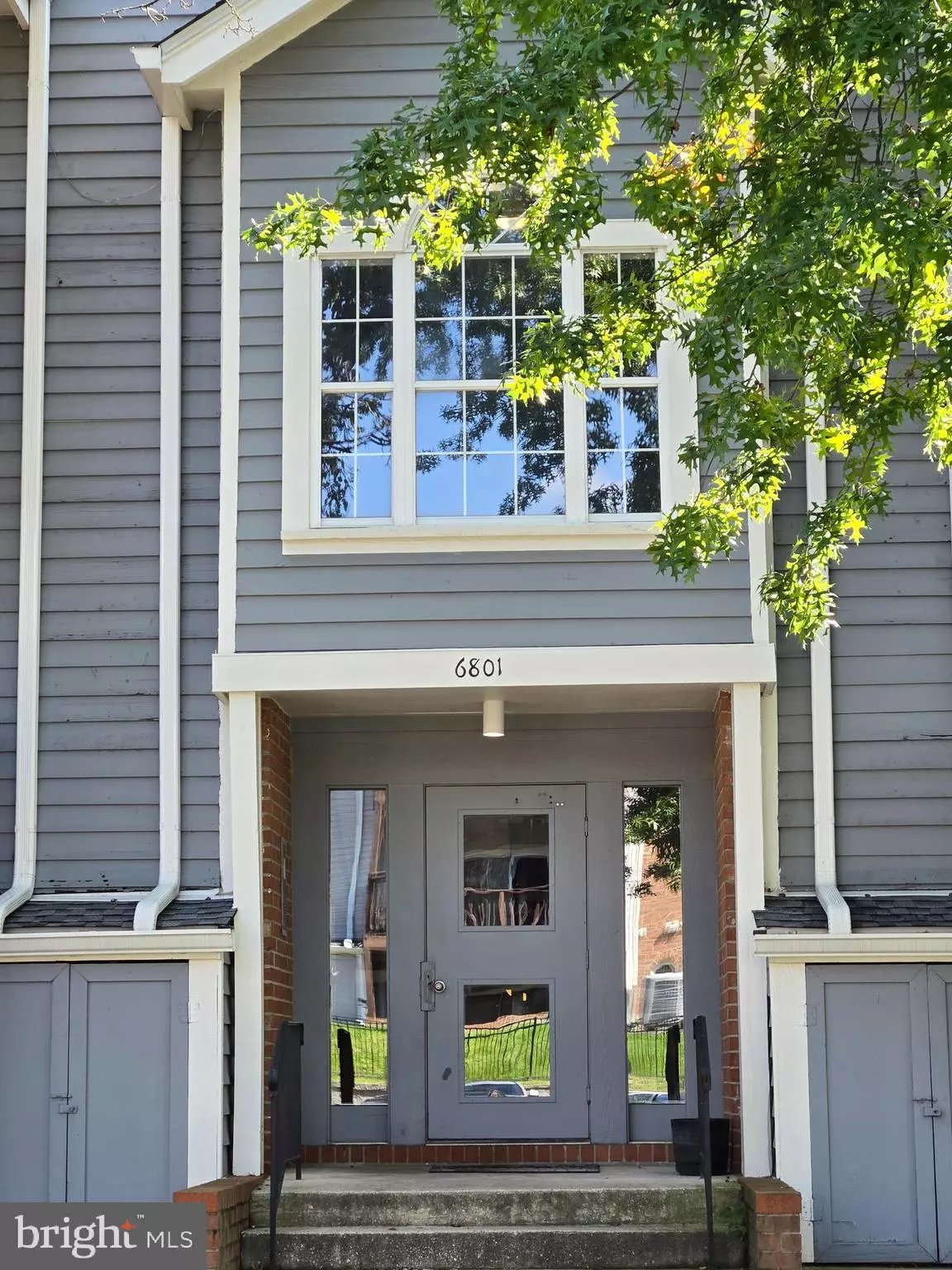 Glen Burnie, MD 21060,6801 WHITE WATER WAY #301