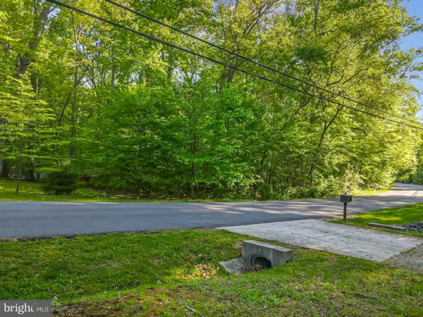 Bowie, MD 20715,13314 FOREST DR