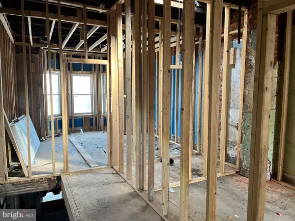 Philadelphia, PA 19151,Address not disclosed